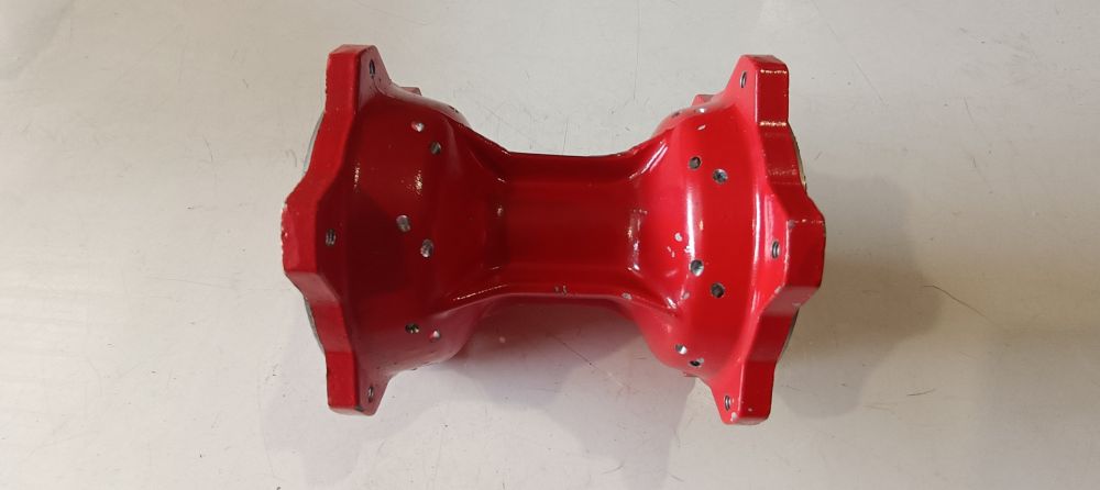 ceppo porta ruota rosso nuovo per cagiva