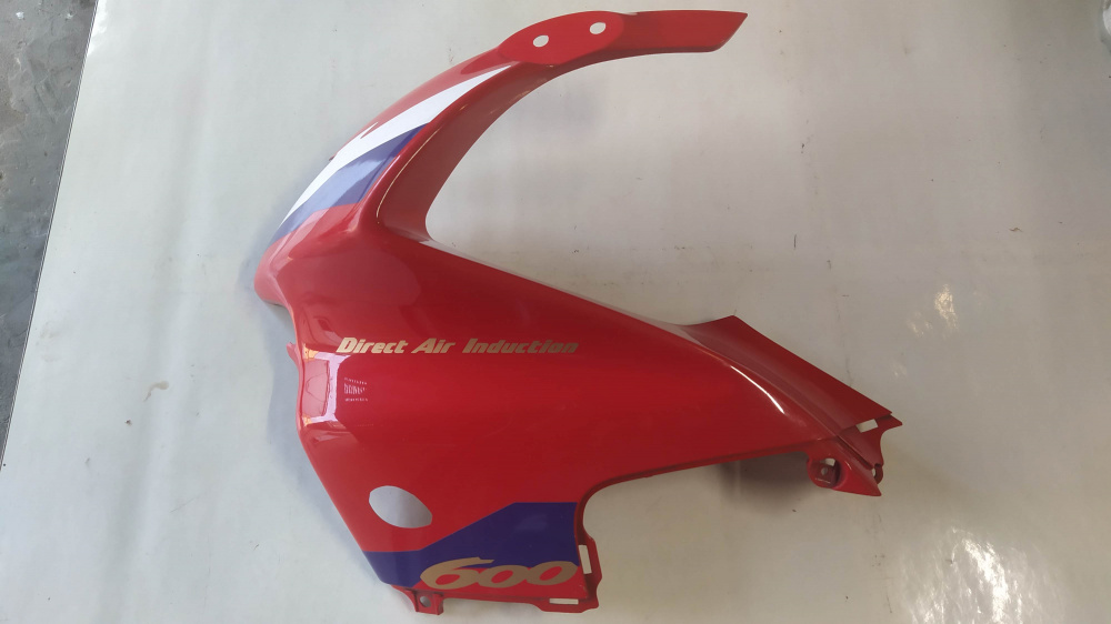 carena anteriore superiore sx honda cbr 600 f ´95-´98 - nuova con qualche leggero graffio da movimentazione -