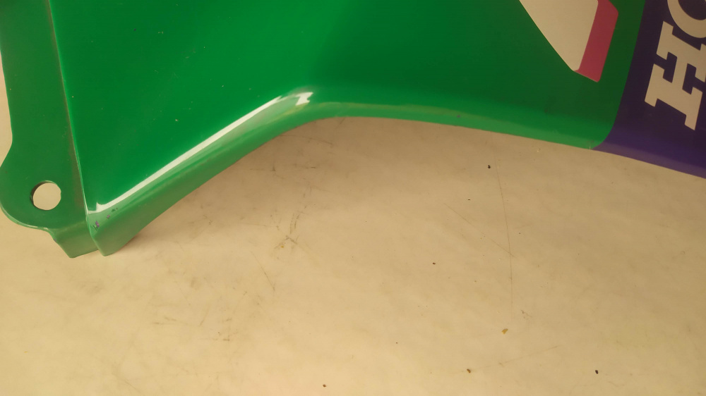 carena anteriore sx verde/viola honda mtx 125 - nuova con leggeri graffi come da foto -
