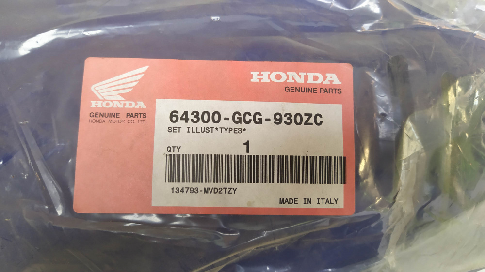 plastica scudo anteriore viola honda sky 50 ´97