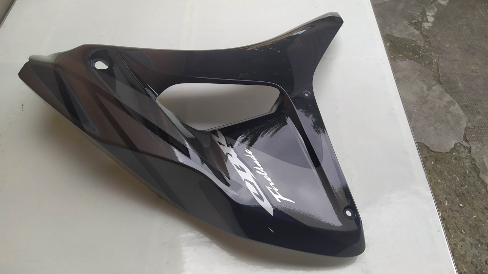 fiancata anteriore superiore dx usata come nuova honda cbr 1000 rr fireblade 2006-2007