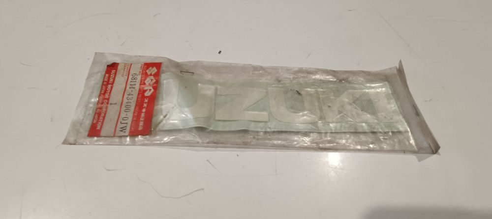 adesivo suzuki rgv e vari modelli 