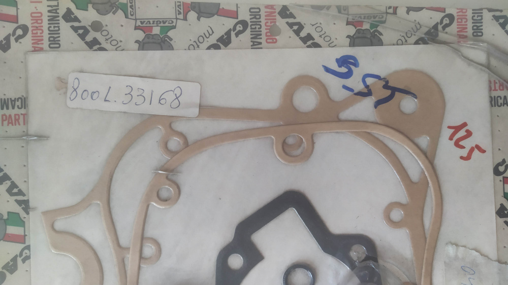 serie guarnizioni e paraoli cagiva sst 125 dal ´78 da telaio 6f 86692 -sst 125 low rider - manca paraolio 25.37.5 -
