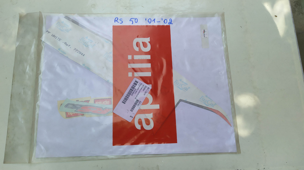 kit adesivi frontale aprilia rs 50 ´01 - ´02