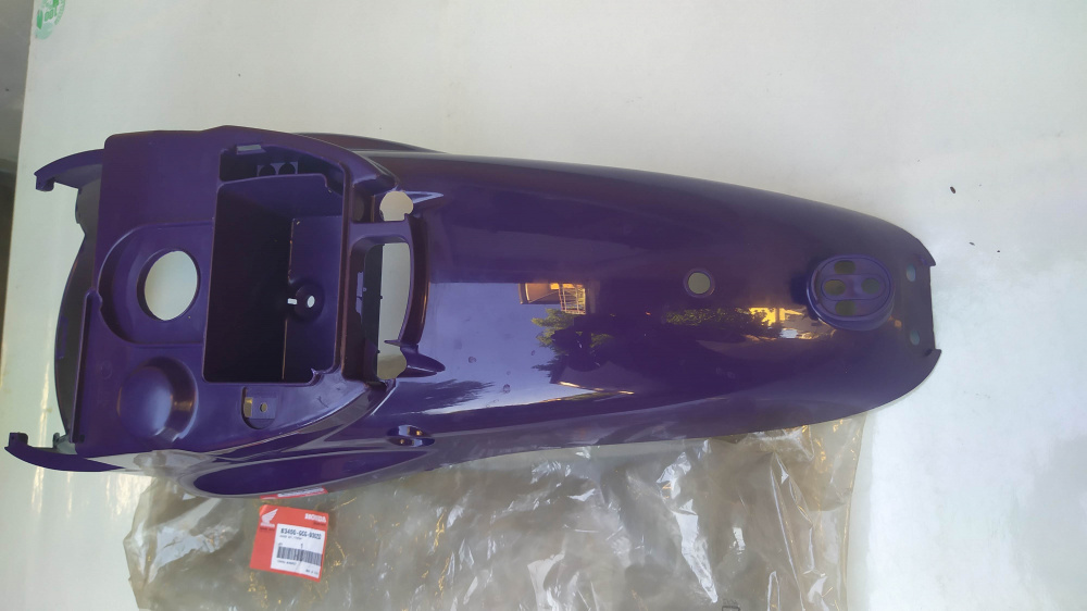 scocca parafango posteriore viola honda sky 50 ´97 - ´99