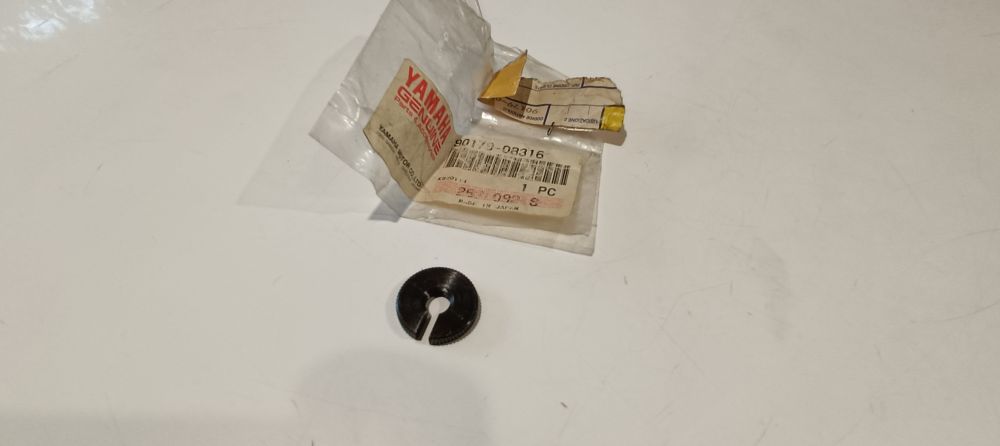 vite registro frizione vari modelli yamaha