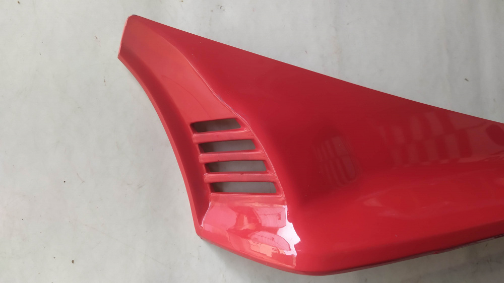 fianchetto sx rosso scudo anteriore suzuki gsx750es ´84