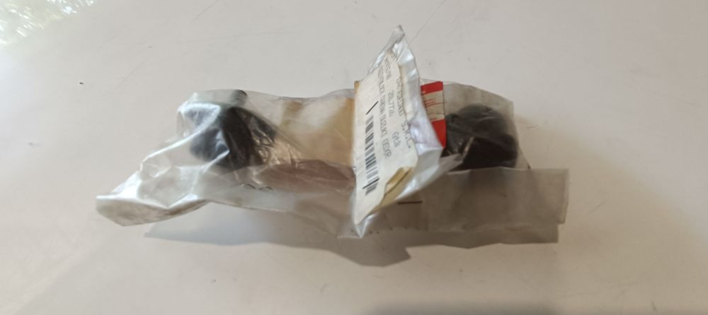 2 distanziali carena originali suzuki gsx-r