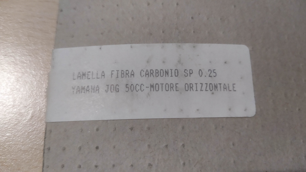 lamella valvola carbonio sp. 0.25 yamaha jog 50 cc. motore orizzontale