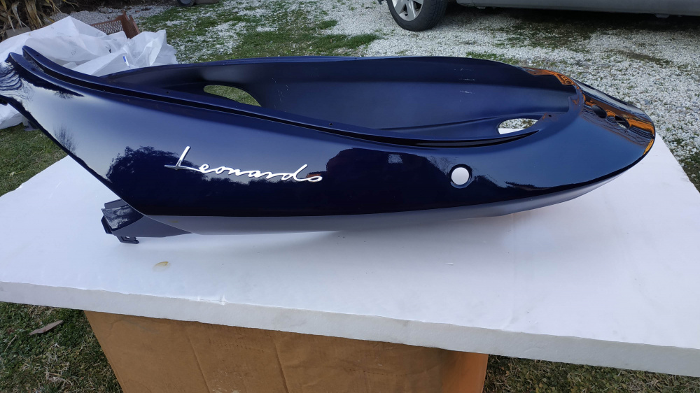 codone aprilia leonardo 300 ´02 colore blu main