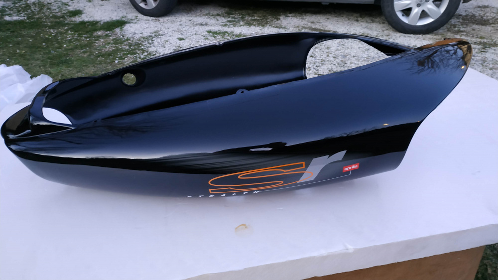 codone aprilia sr stealth ´97 h20 colore nero