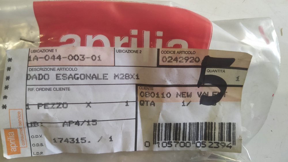 dado esagonale m28x1