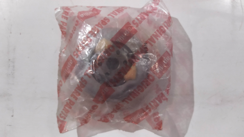 puleggia primaria completa aprilia leonardo 125/150 ´96 - ´97 - ´98
