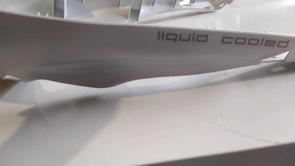 spoiler inferiore grigio aprilia sr 50 liquido