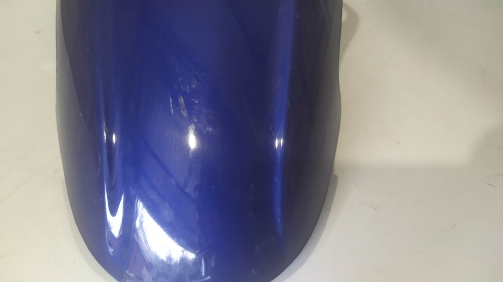 parafango anteriore blu nuovo con segni di stoccaggio aprilia rally