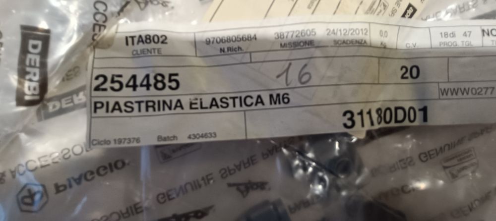 piastra fissaggio m6 carene vari modelli piaggio / aprilia / gilera