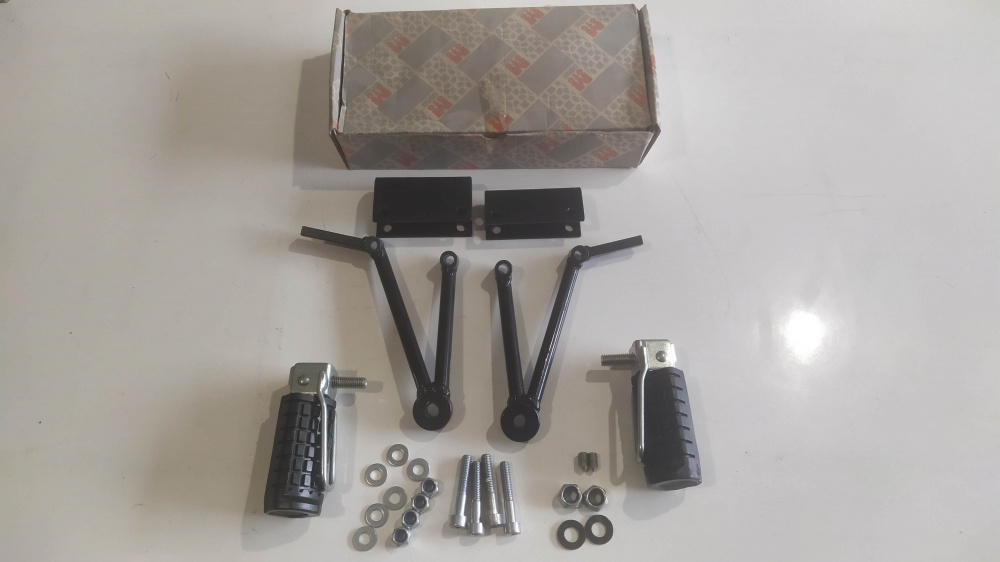 coppia pedane passeggero supplementare aprilia rx 50 - pegaso 50 ´90 - ´91