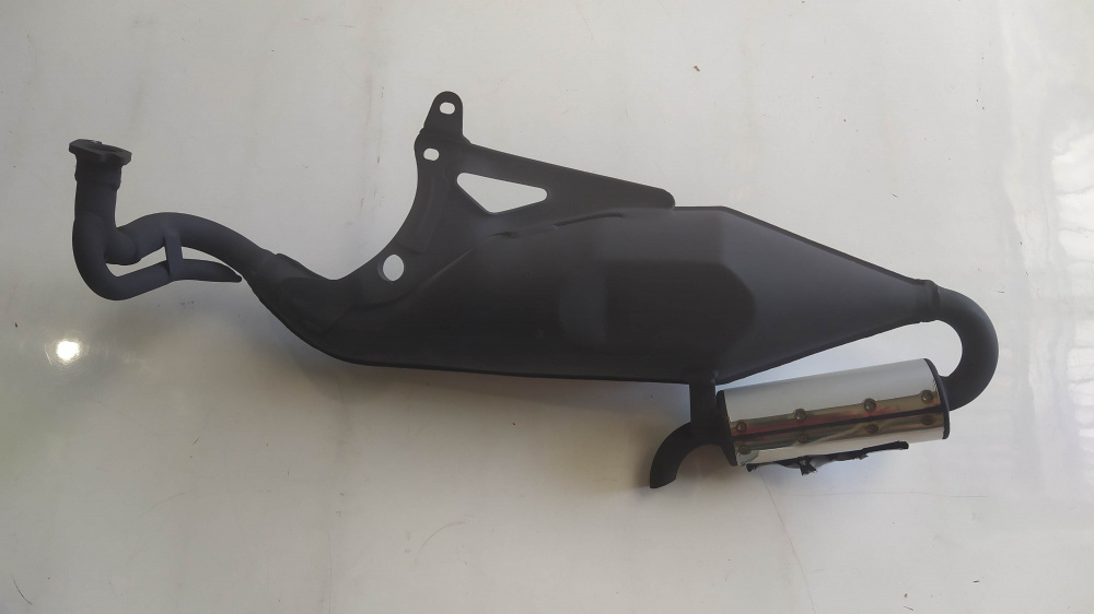 kit marmitta catalitica con parafango aprilia area 51