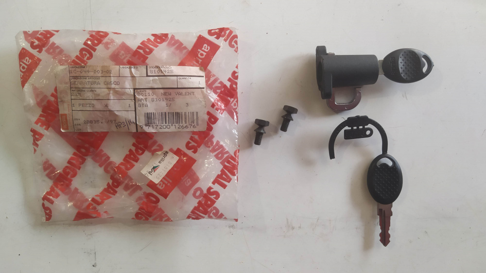 serratura casco vedi ap8104808