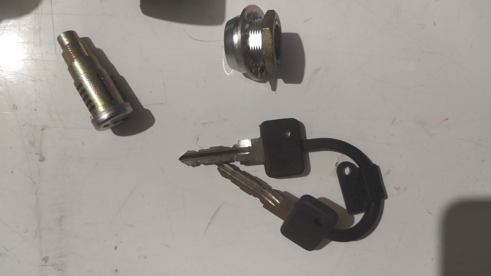 kit serrature aprilia af1 125 ´89