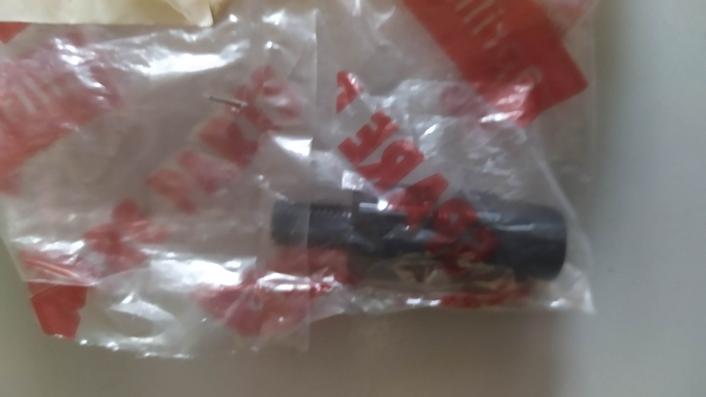 dado con pinza lato sx