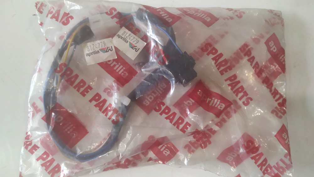 cablaggio fanale ant. aprilia scarabeo 125 motore rotax /150/200/250 ´99 - ´06