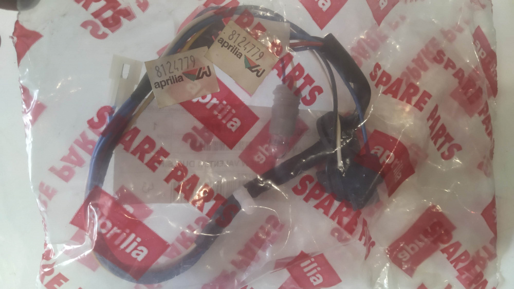 cablaggio fanale ant. aprilia scarabeo 125 motore rotax /150/200/250 ´99 - ´06