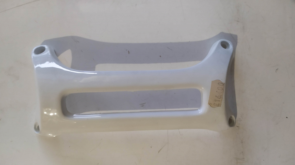 supporto parafango anteriore bianco