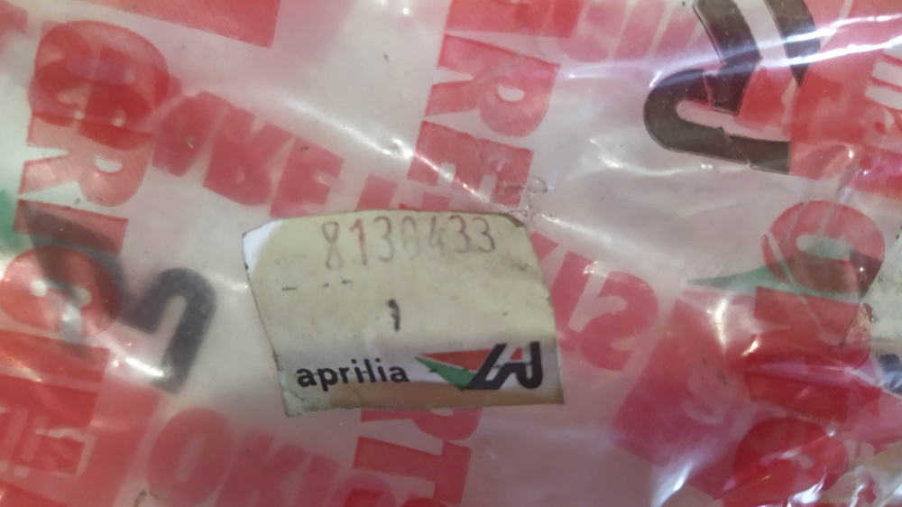 paratia interna sx aprilia af1 304 125 ´87