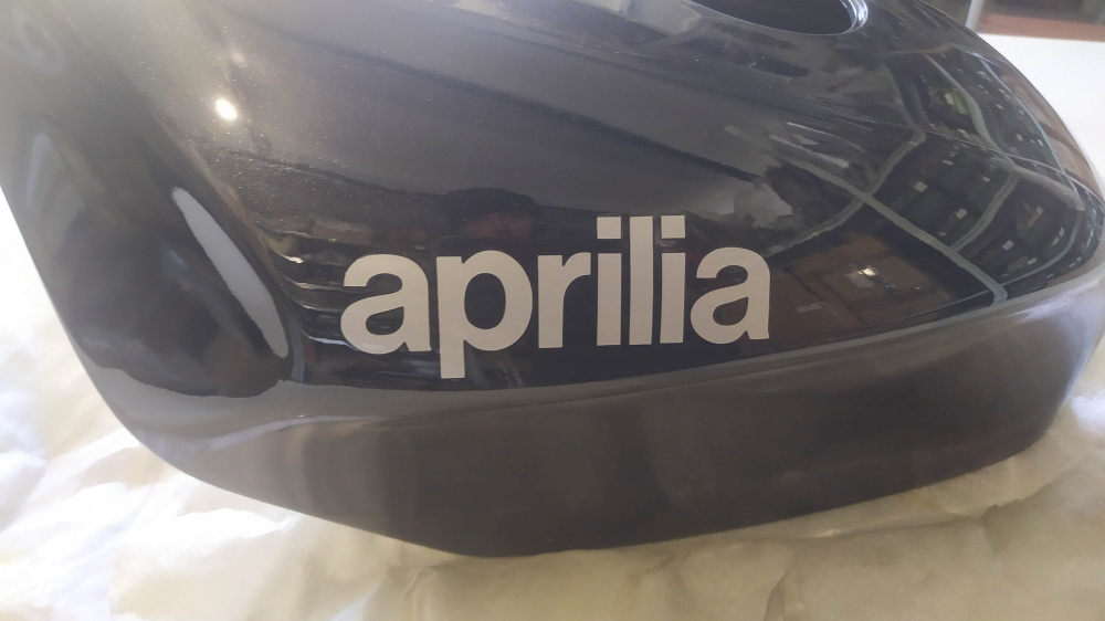 copriserbat.benzina vern.nero aprilia rs 125 extrema del 1993