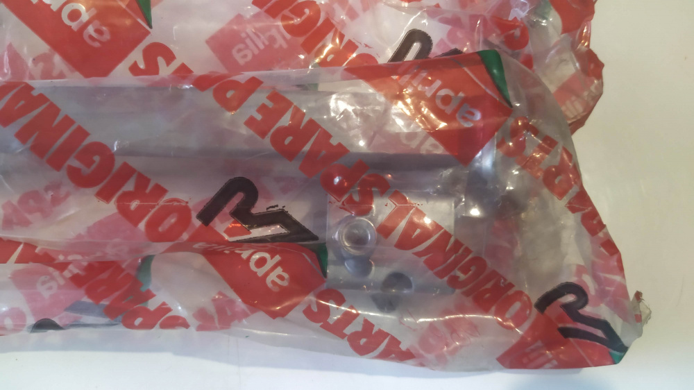 cavalletto laterale aprilia