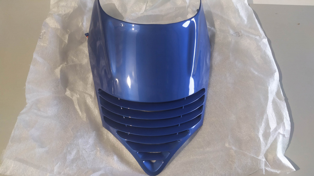 cofano anteriore v.azzurro mi. aprilia leonardo 125/150 ´96 - ´98