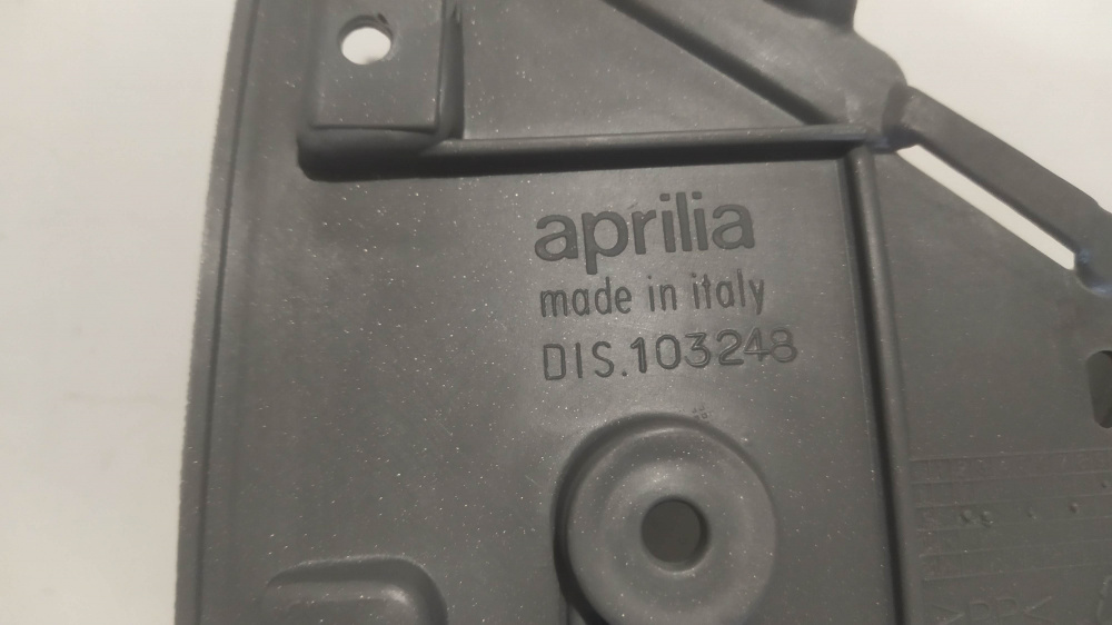pianale poggiapiedi grigio aprilia leonardo 250 &acute;99 - &acute;01