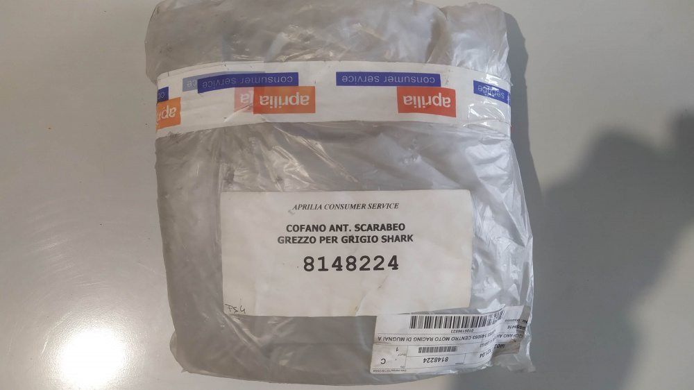 cofano ant. grezzo per grigio shark aprilia scarabeo