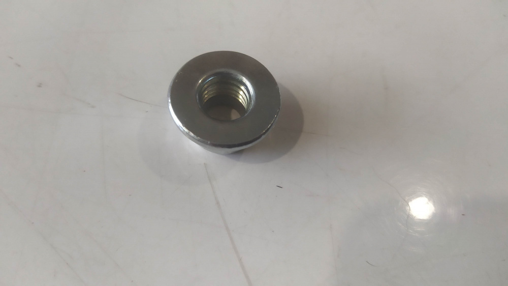 dado autobl.flang. m10 -d.a.