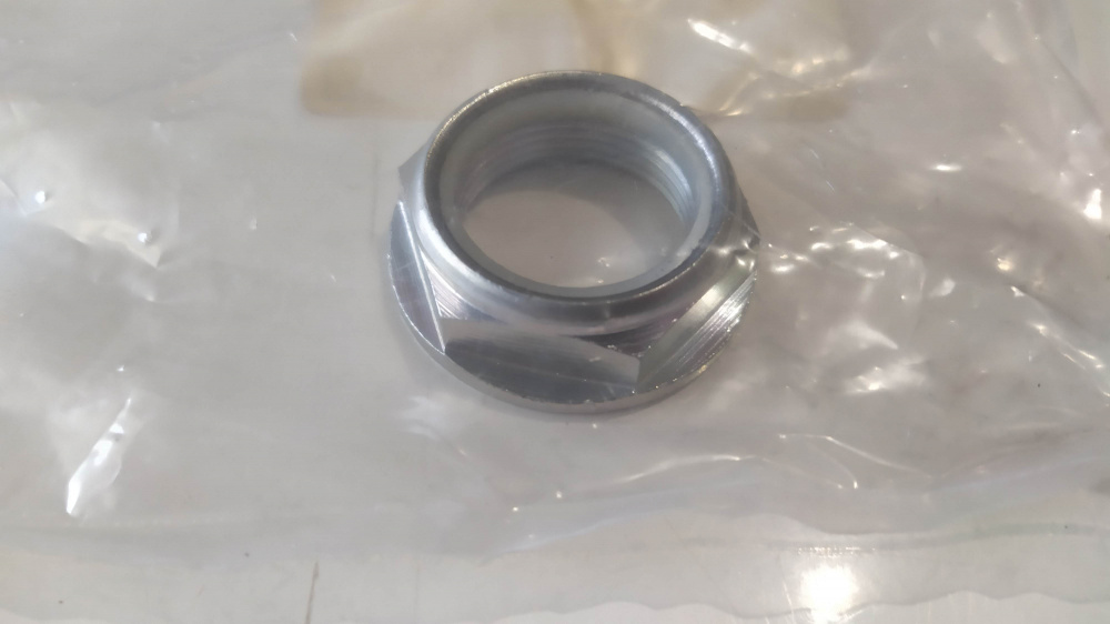 dado perno ruota m 25 x 1,5