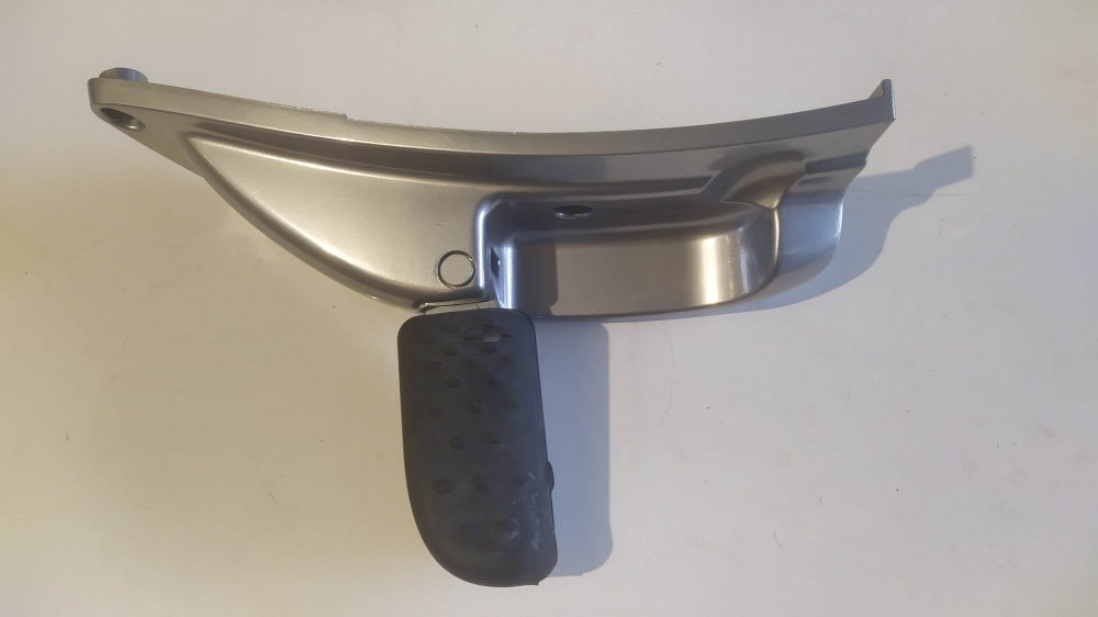 supporto pedana sx compl.