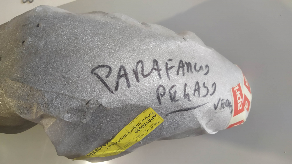 parafango ant.v.grigio pearly aprilia pegaso 650 ie ´01 - ´04