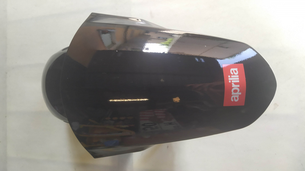 parafango anteriore nero aprilia rs 125 ´06 - ´10 - smontato da moto nuova -