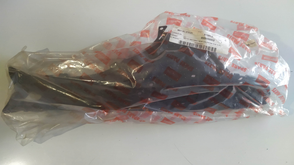 pianale poggiapiedi sx aprilia scarabeo 125/150/200 rotax da &acute;99