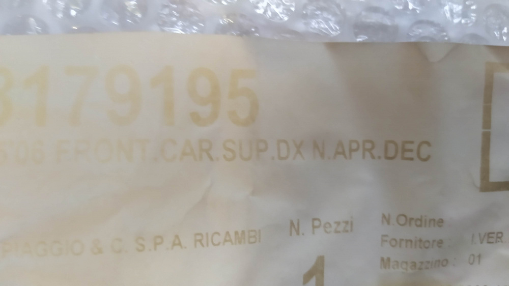 carena anteriore superiore dx nera aprilia rs 125 ´06
