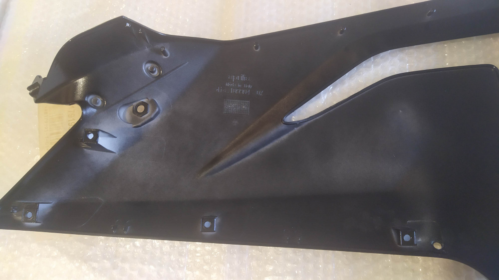 carena anteriore superiore dx nera aprilia rs 125 ´06