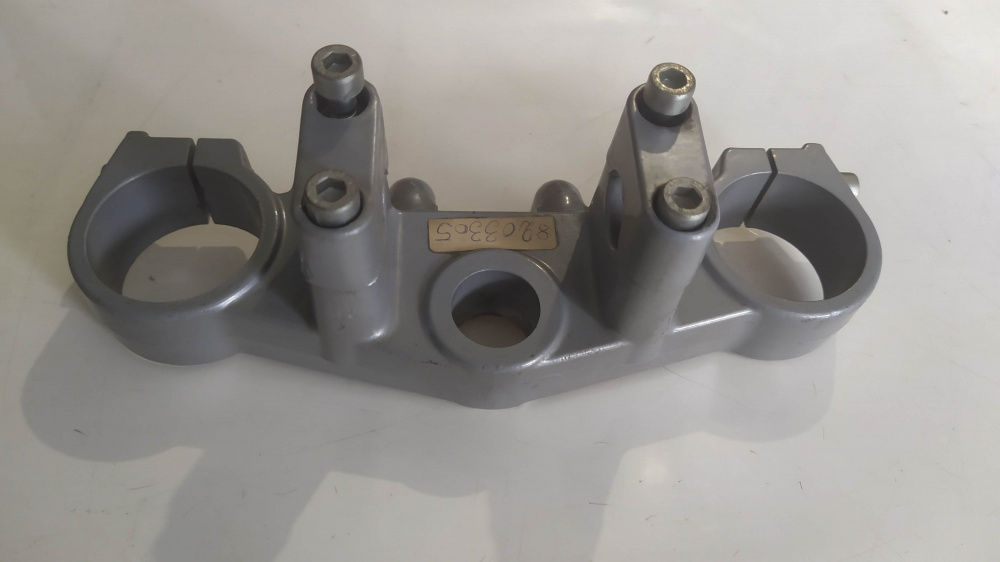 piastra superiore vedi ap8203374