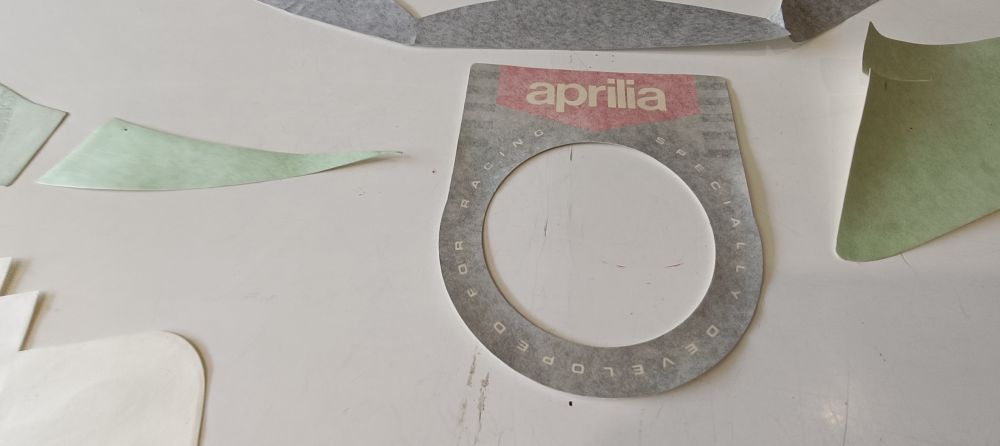 serie adesivi completi originali aprilia futura 50