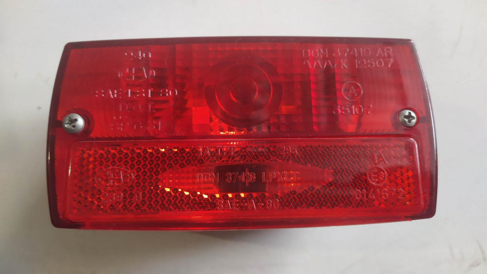 fanale posteriore cev 239 - cev 240 - cev 40400 - cev 40401