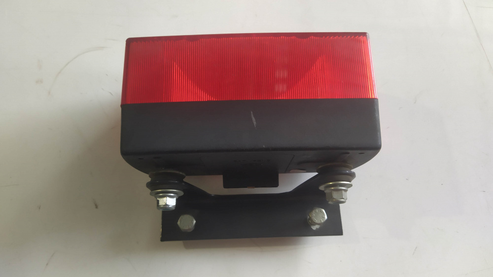 fanale posteriore usato cev 239 - cev 240 - cev 40400 - cev 40401