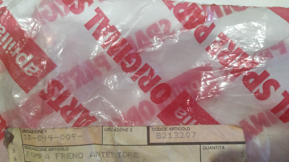 pompa freno ant.d.12 aprilia scarabeo 50 ´93-´97 / rally 50 ´95-´03