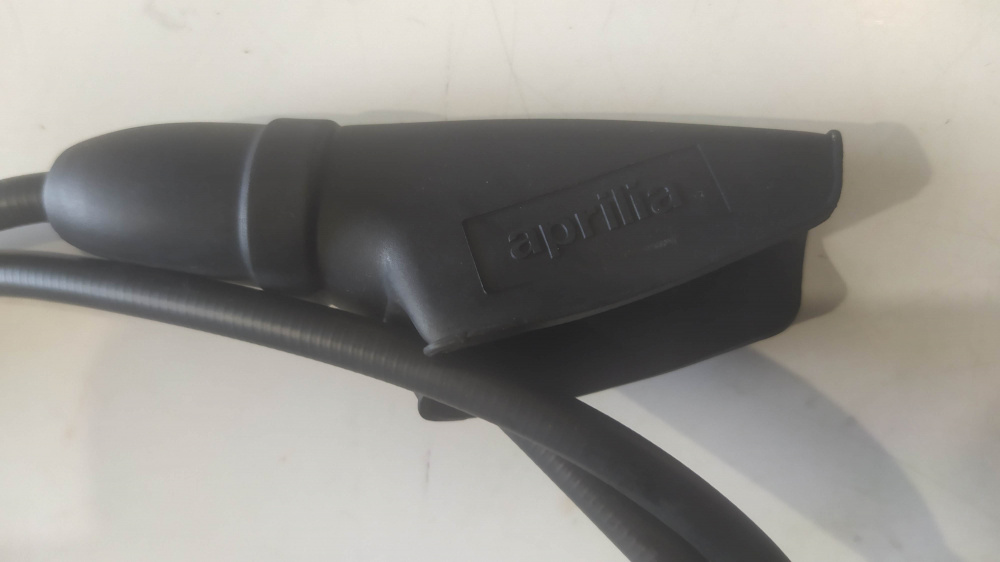 cavo frizione con copriregistro aprilia red rose 50 ´89 - ´92