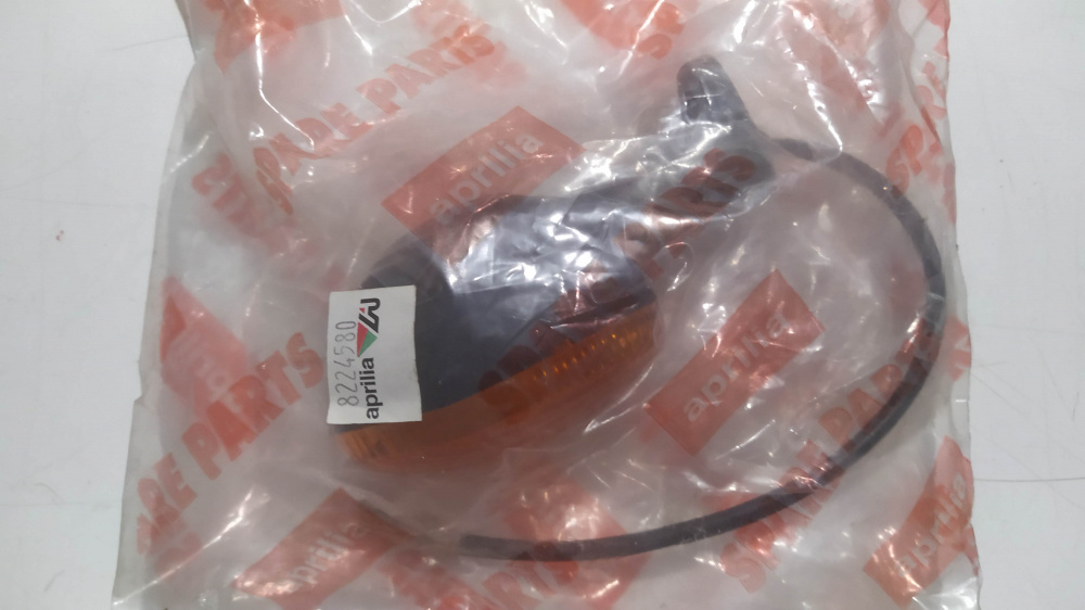 indicatore di direzione aprilia mx 50/125 ´04