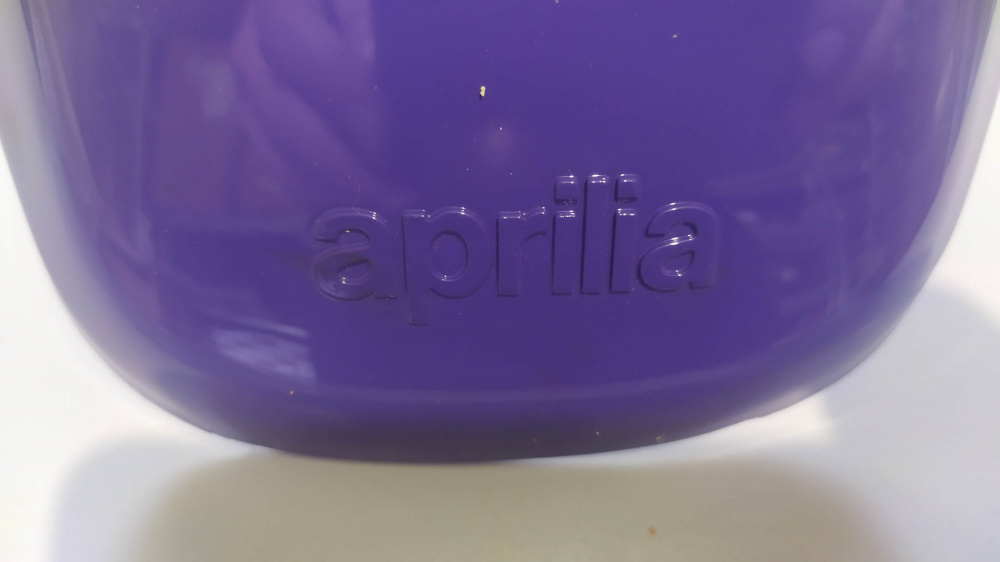 parafango anteriore viola aprilia rx 50 ´99 - ´00